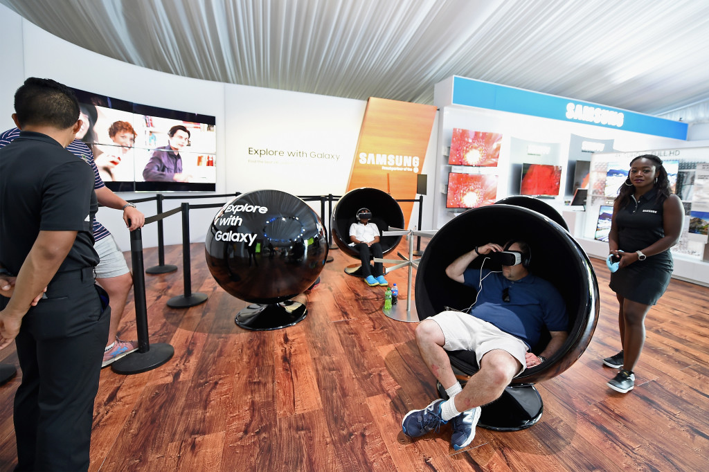 SPRINGFIELD, NJ - JULY 28: Consumers enjoy Samsung Gear VR at The Samsung Experience at the PGA Championship 2016 at Baltusrol Golf Club on July 28, 2016 in Springfield, New Jersey. (Photo by Ilya S. Savenok/Getty Images for Samsung)