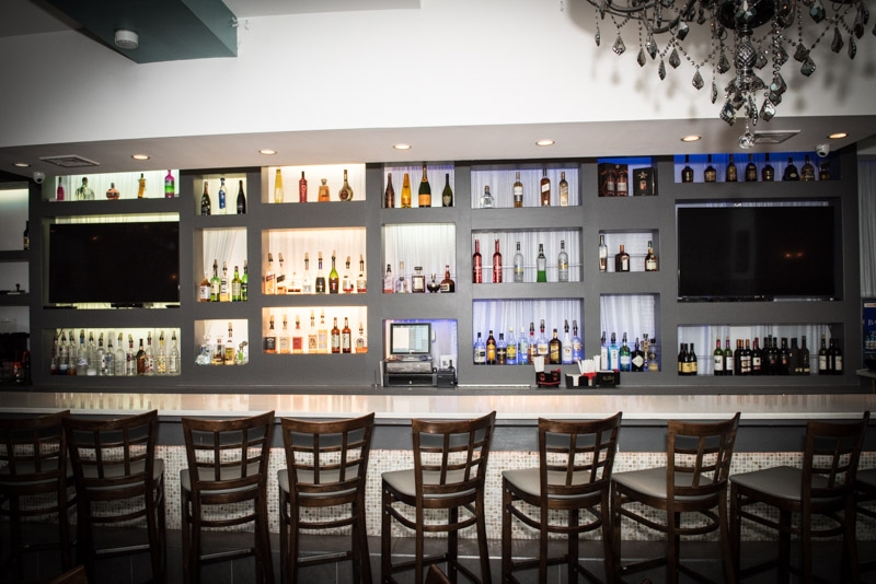 A fully stocked bar of top quality wines, liquors, beers, champagnes and more, are always on hand at Pa-Nash Restaurant.